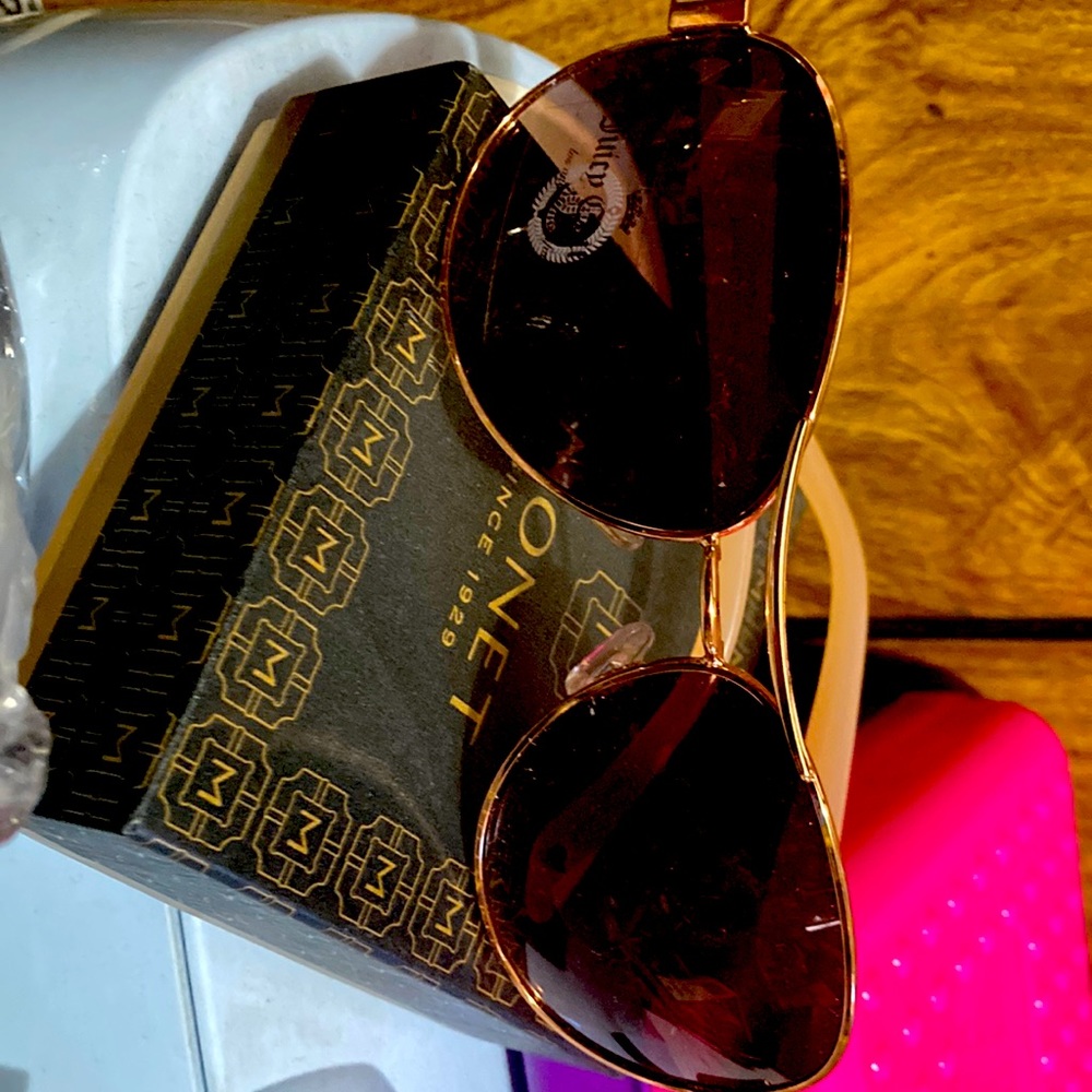Juicy Couture sunglasses